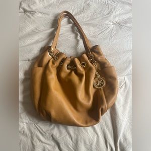 Micheal Kors Purse